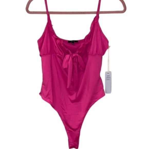 Bodysuit pink barbiecore large stretch ruffled adjustable straps NEW - Picture 7 of 7